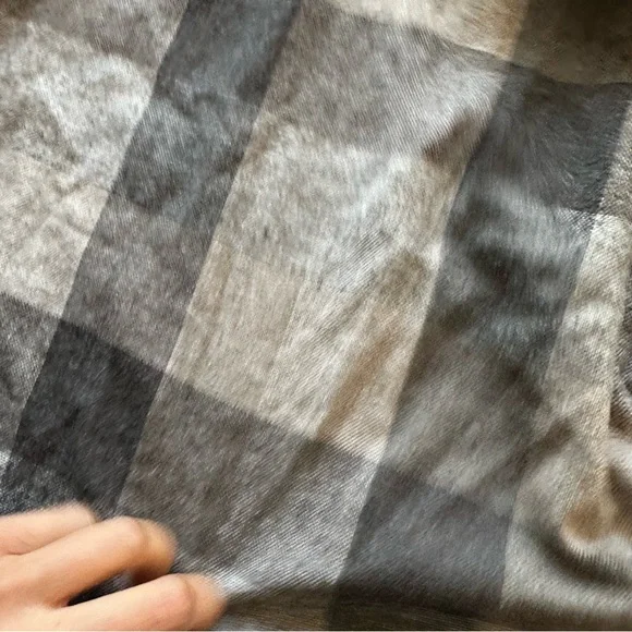 Weatherproof Vintage grey plaid long sleeve flannel button down shirt - Picture 13 of 14